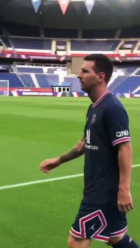 lionel messi full body 0058