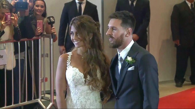 lionel messi in a suit 0026