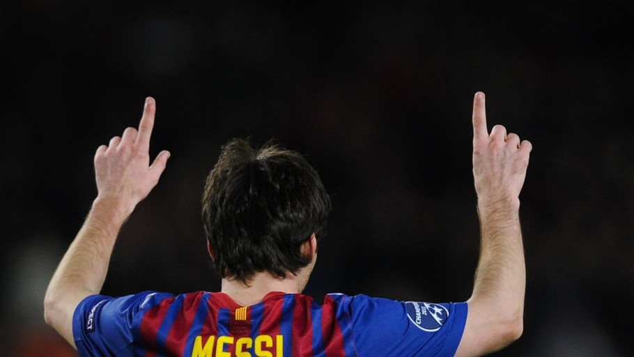 lionel messi in a suit 0039