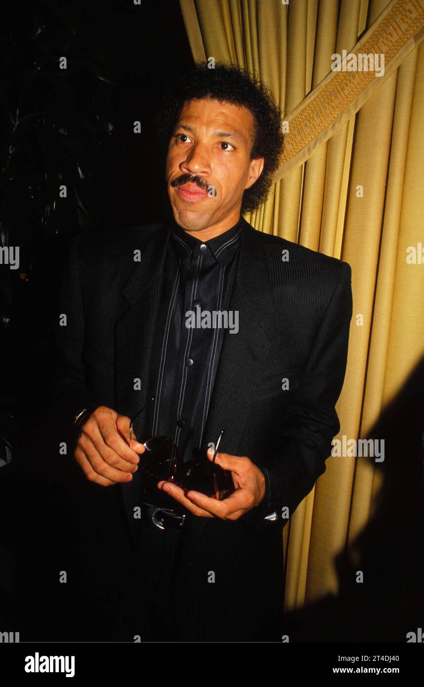 lionel richie 1980 0029