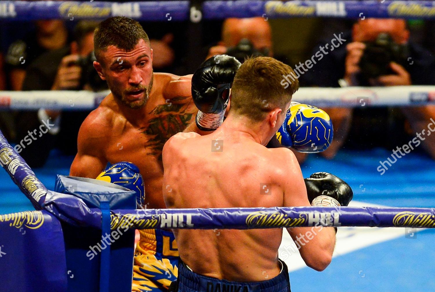 lomachenko campbell 0026