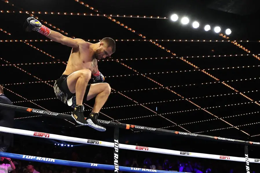 lomachenko ortiz 0031
