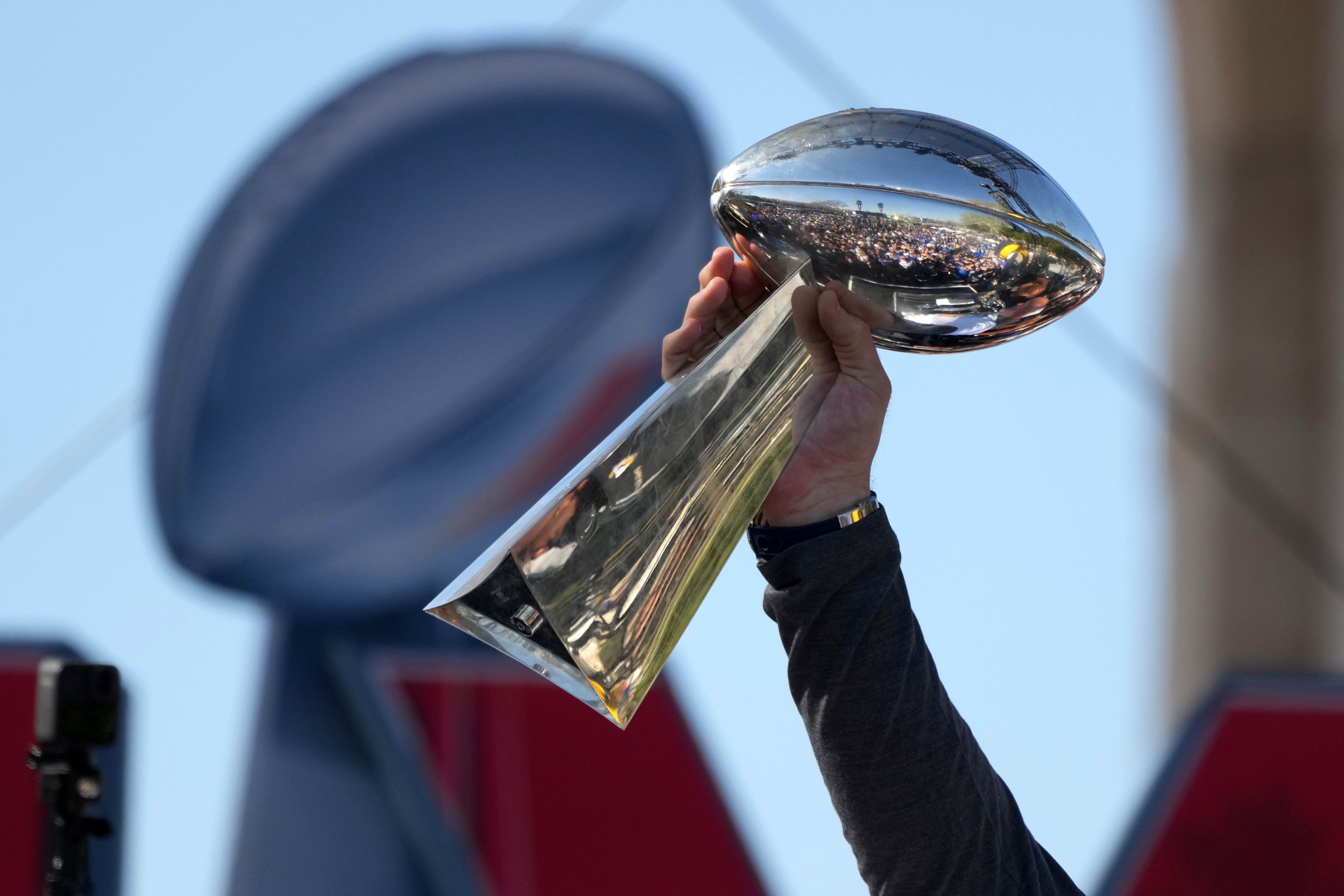 lombardi trophy image 0025