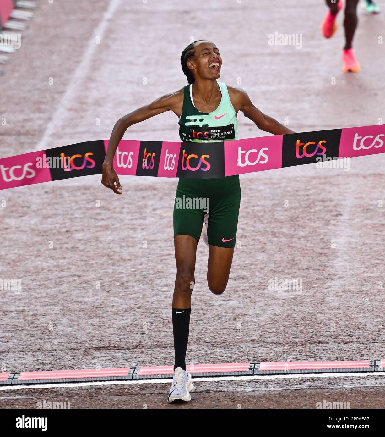 london marathon 2023 hassan 0030