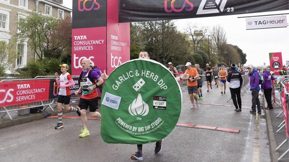 london marathon photos 2023 0042