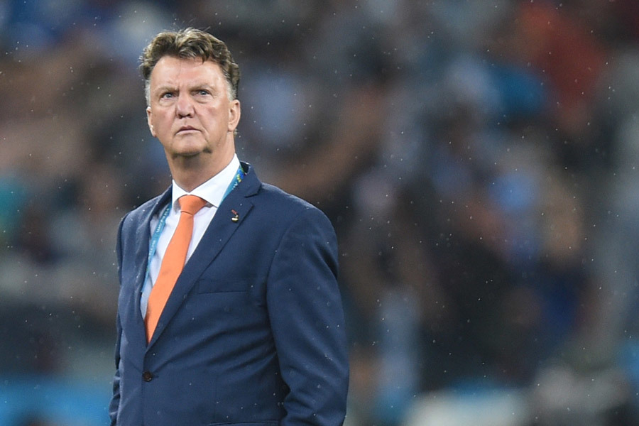 Louis van Gaal tactics