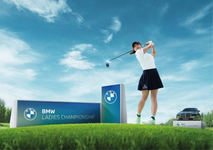 LPGA player wall decor