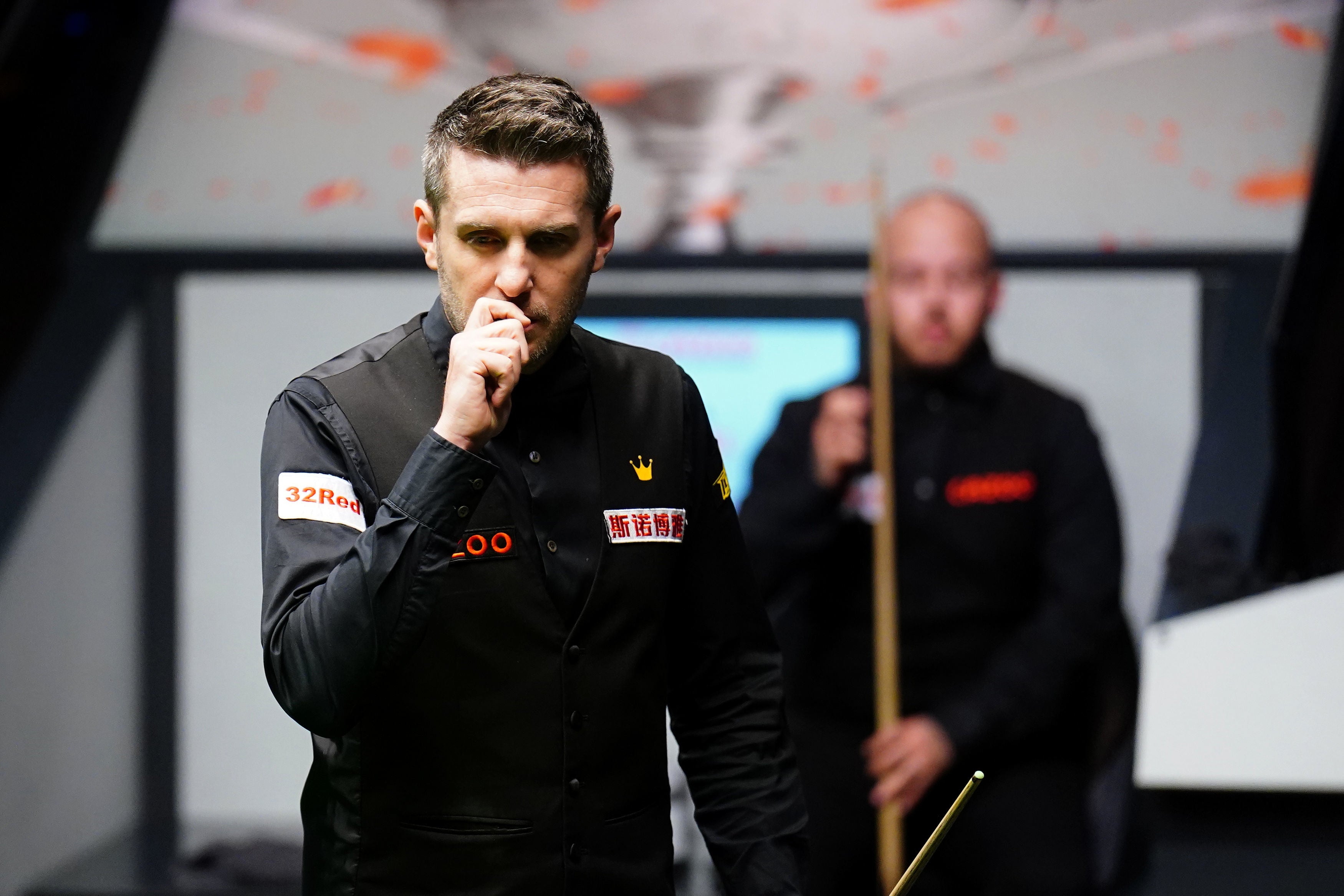 Luca Brecel snooker style