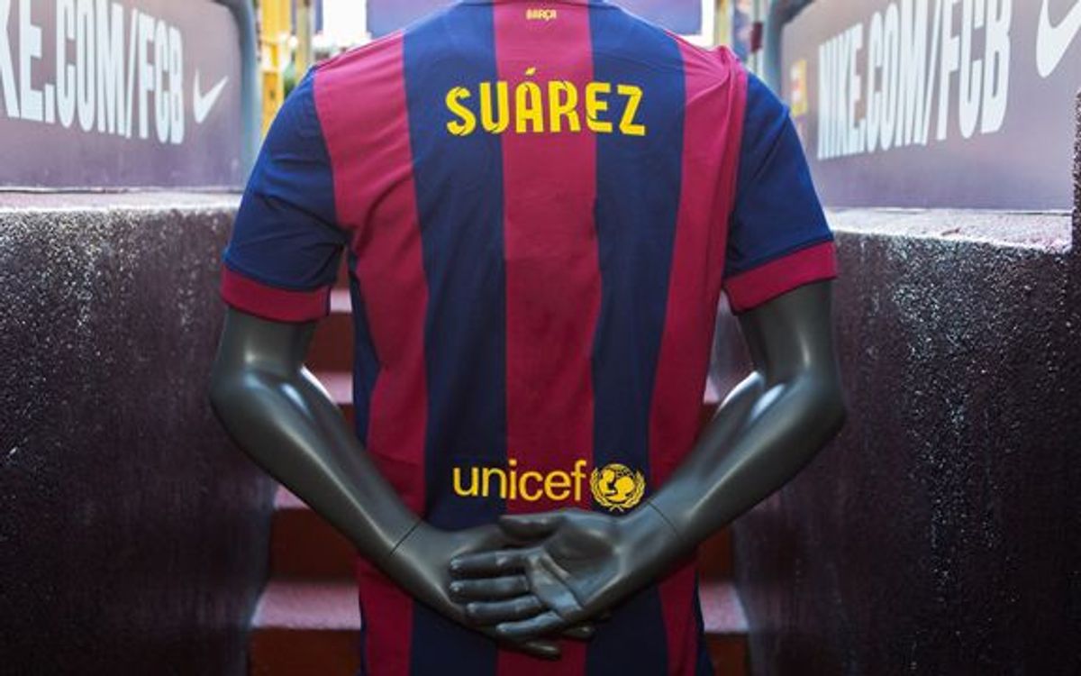 luis suarez jersey number 0018