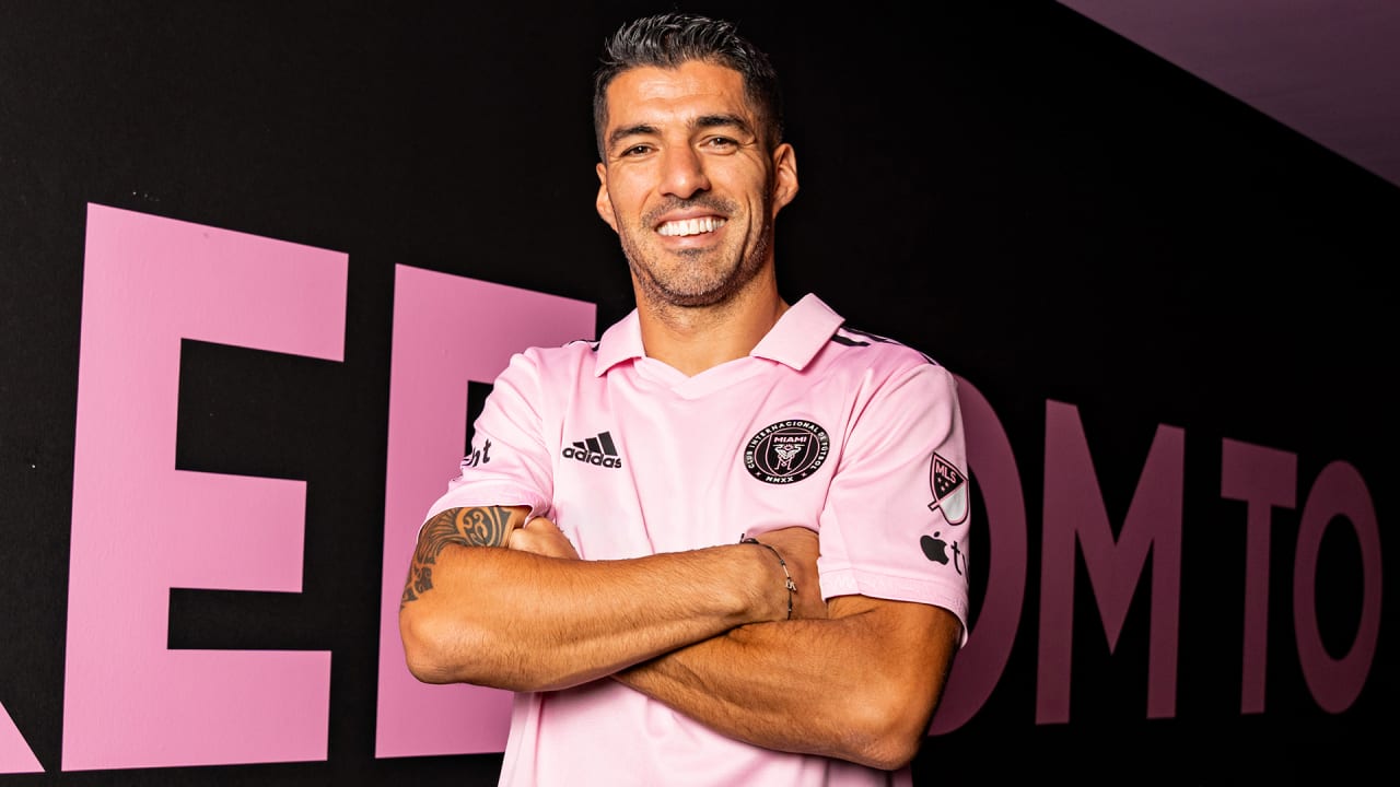 luis suarez jersey number 0066