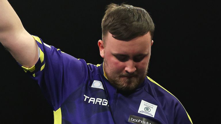 luke littler vs rob cross 0020