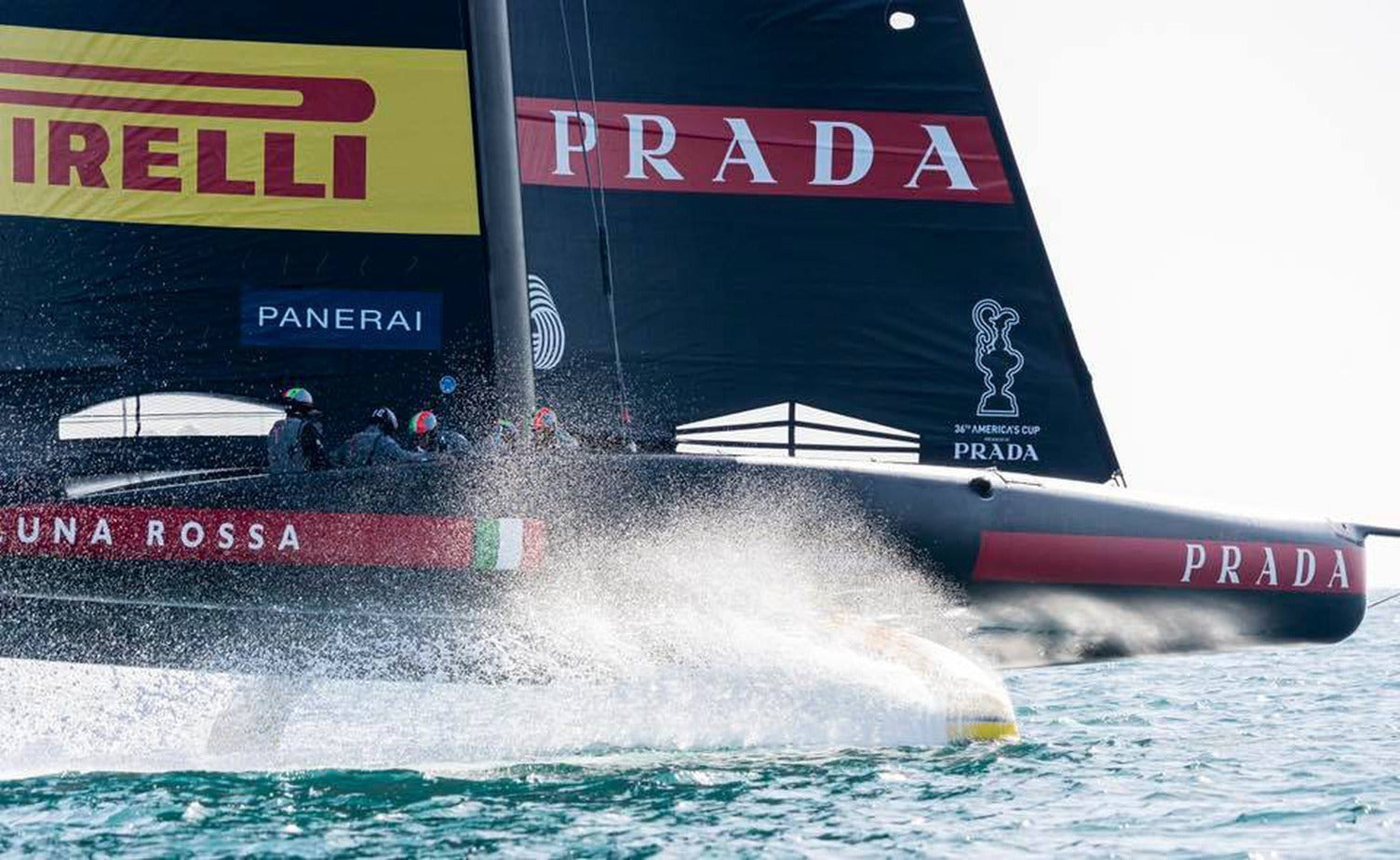 luna rossa prada pirelli team 0011