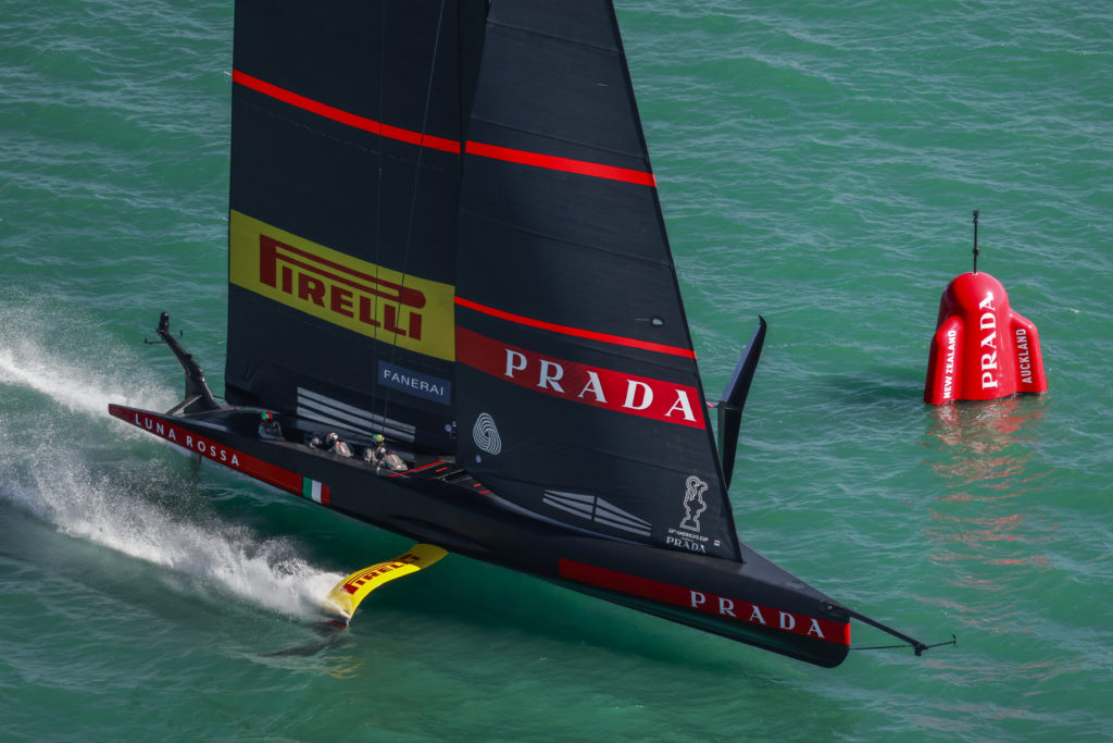 luna rossa prada pirelli team 0020