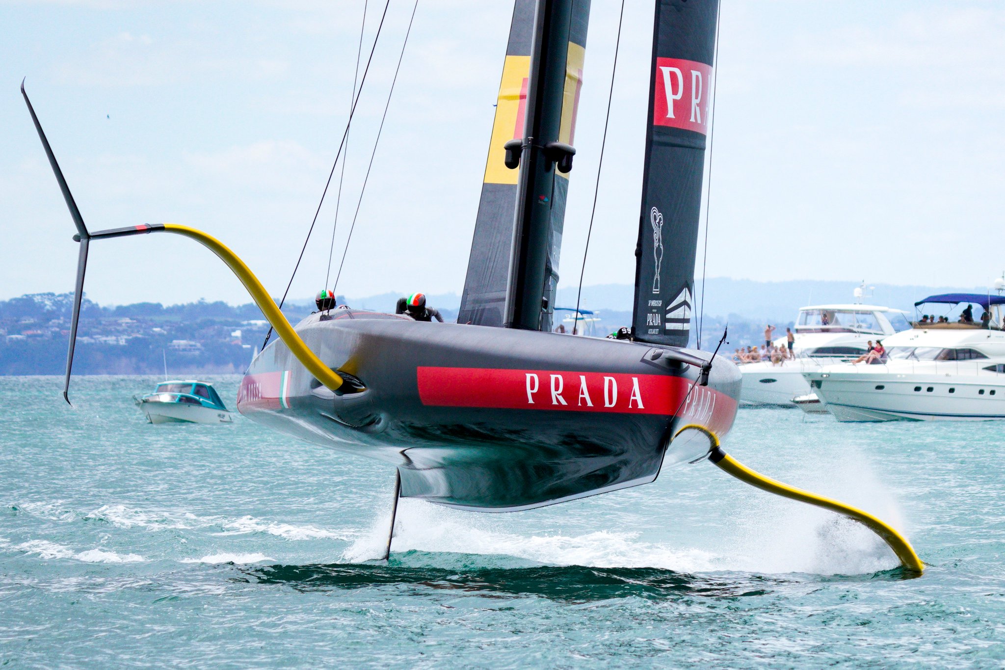 luna rossa prada pirelli team 0025