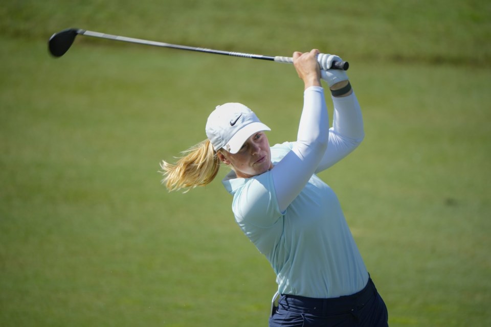 maja stark golf 0016