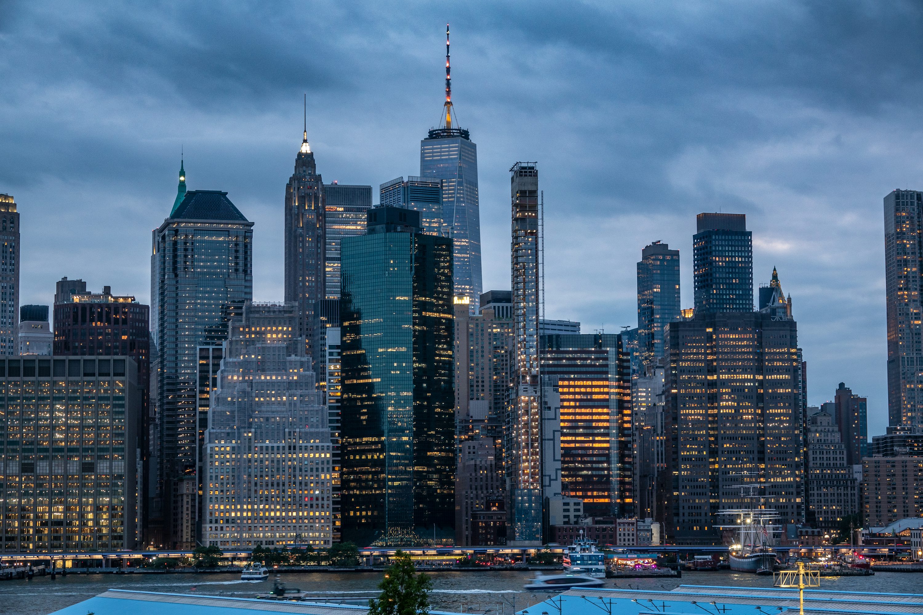 manhattan skyline night 0020
