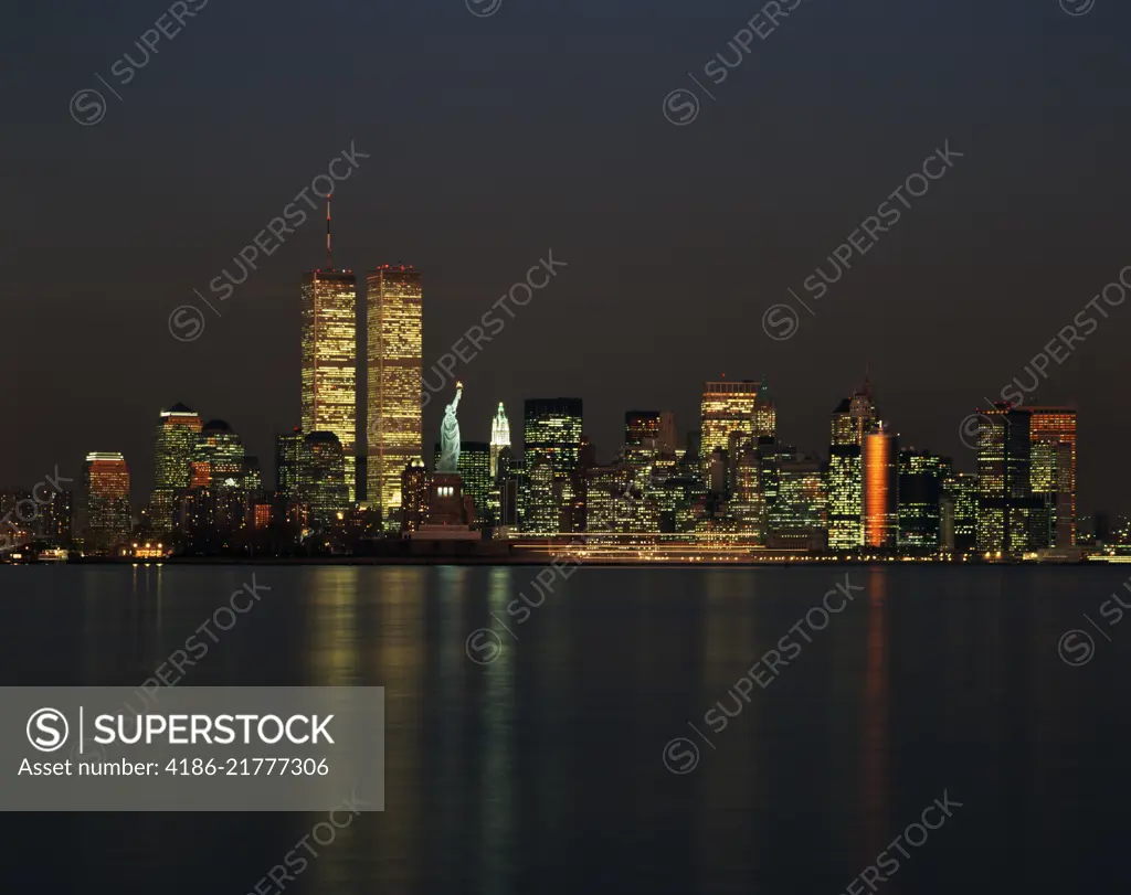 manhattan skyline night 0029