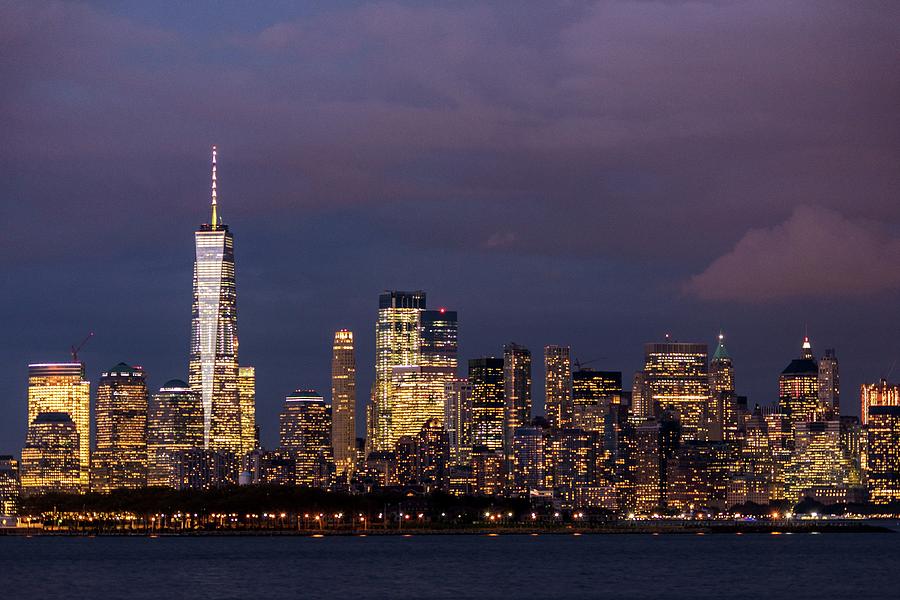 manhattan skyline night 0049