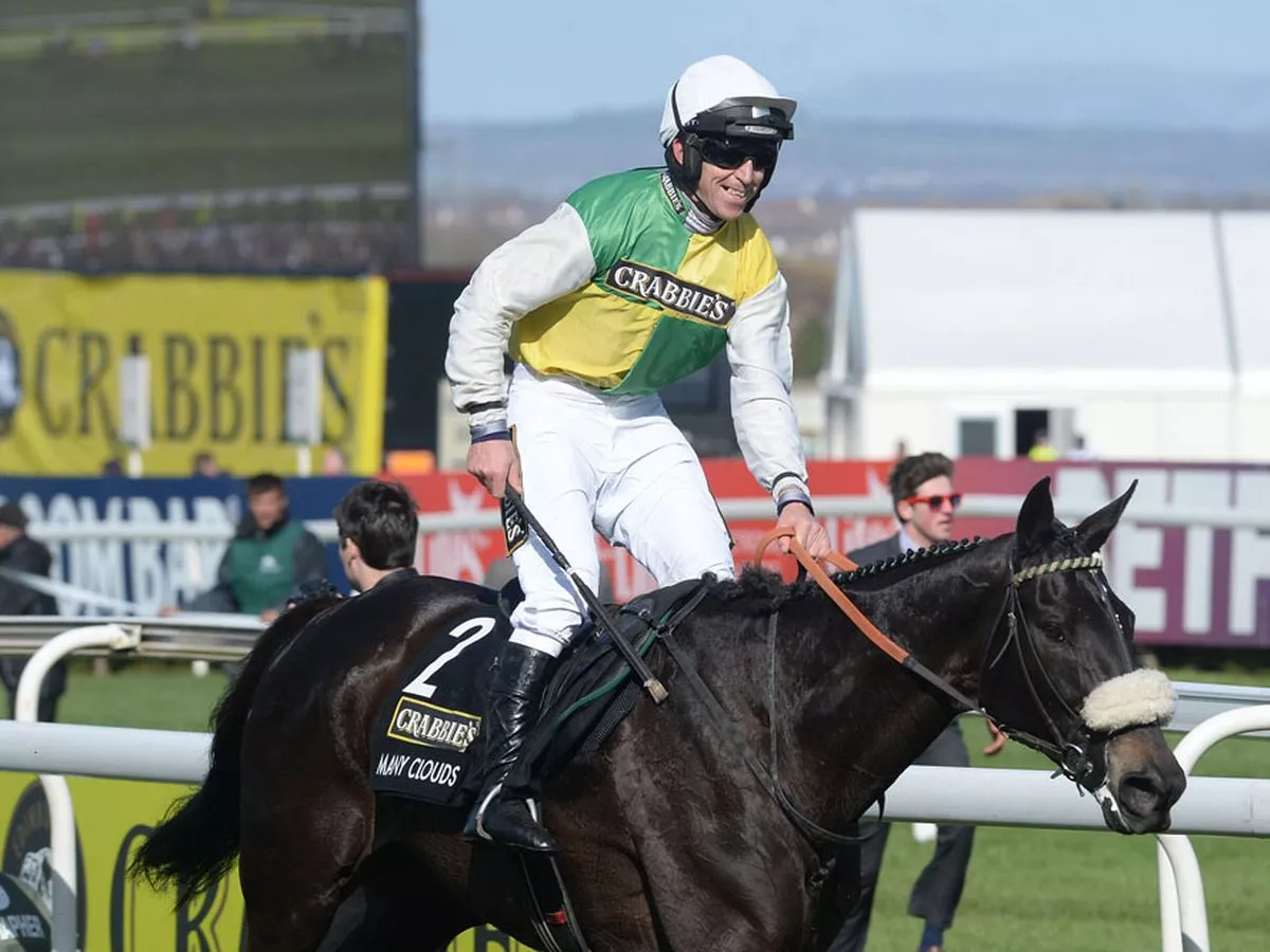 many clouds 0020