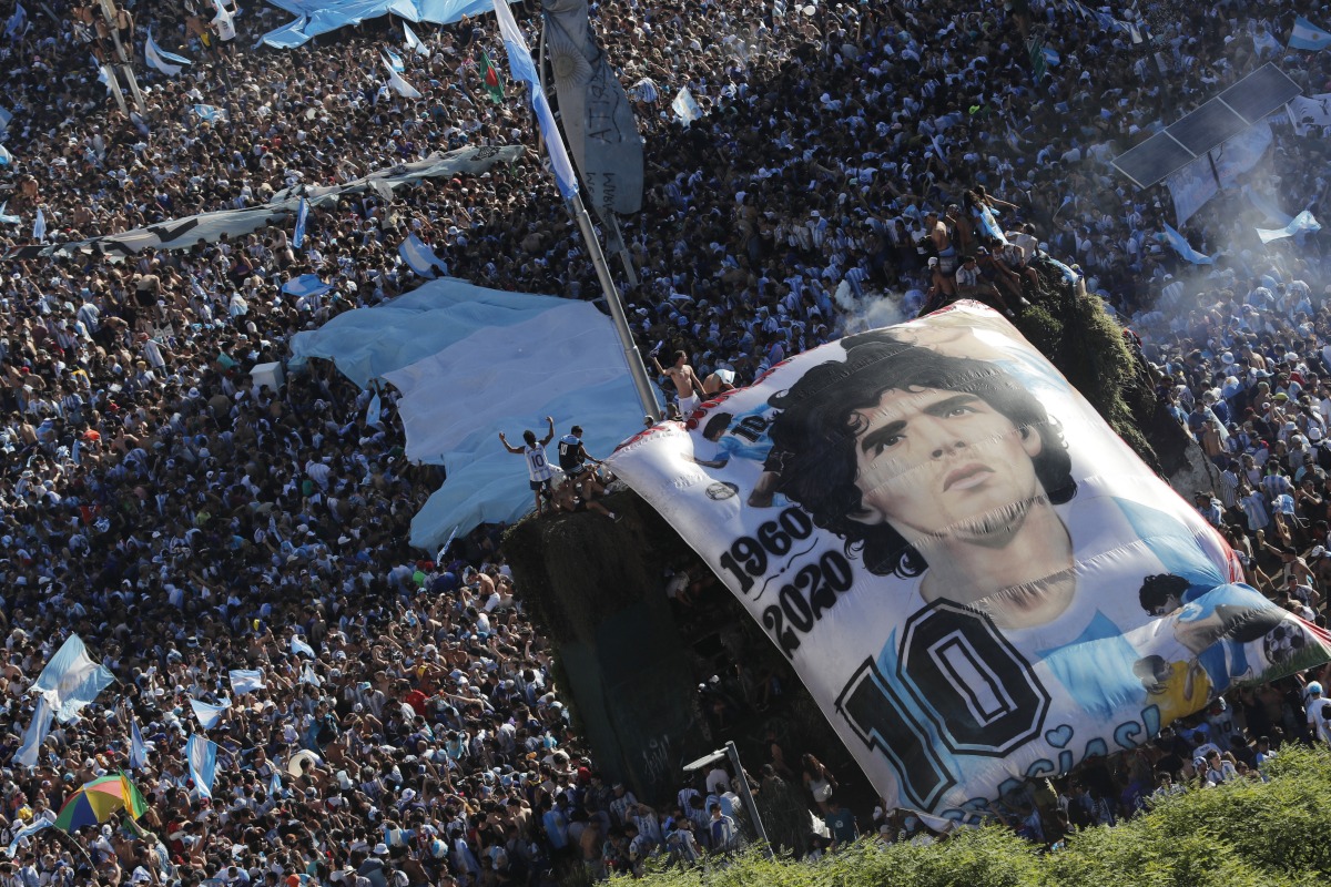 maradona celebration 0014