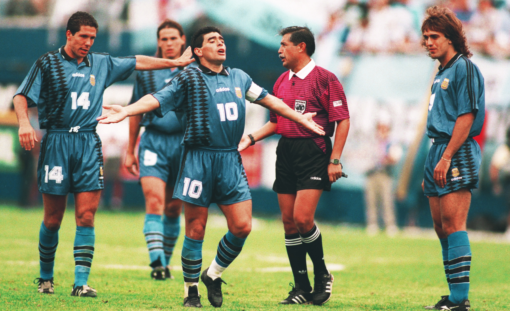 maradona celebration 0018