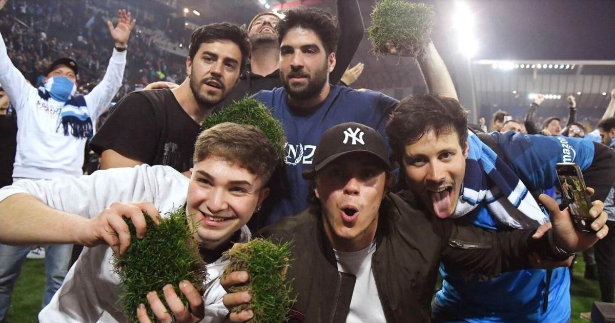 maradona celebration 0081
