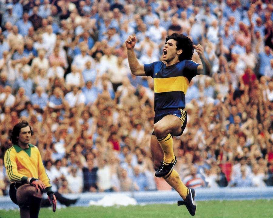 maradona celebration 0083