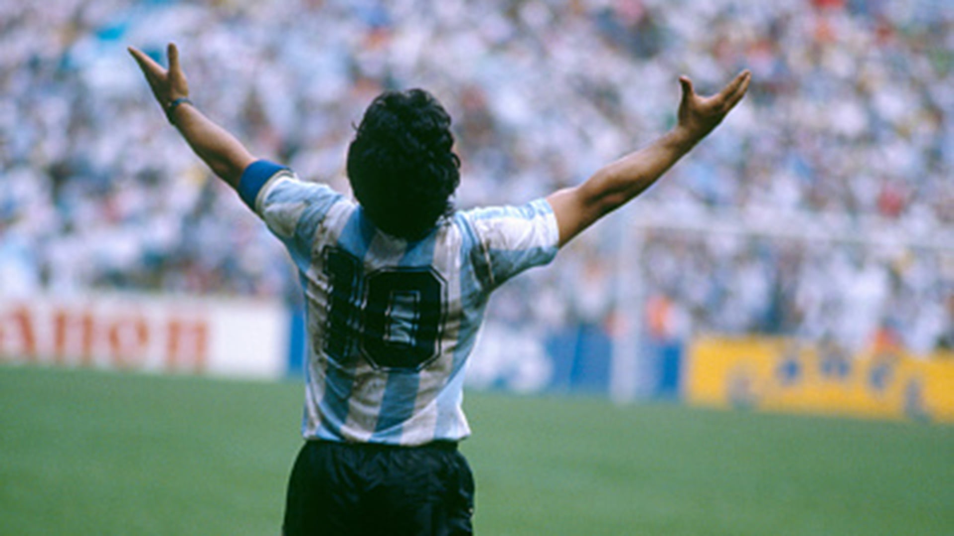 Maradona ultimate tribute