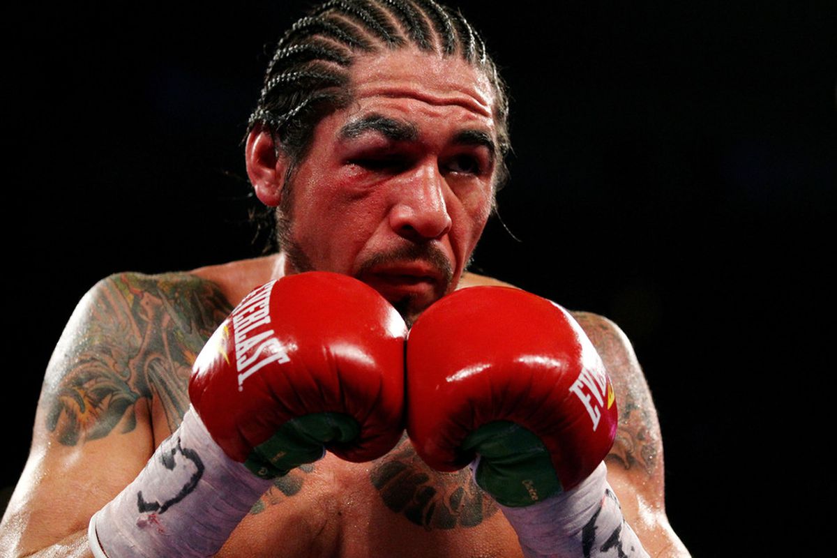 margarito vs pacquiao face 0043