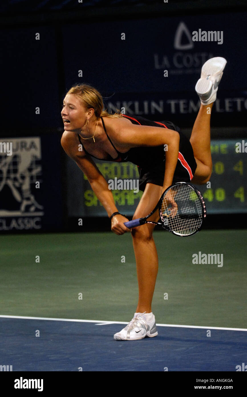 Maria Sharapova serve history