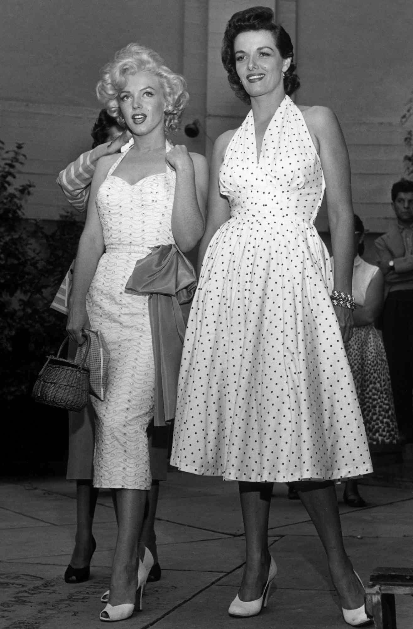marilyn monroe black and white dress 0034