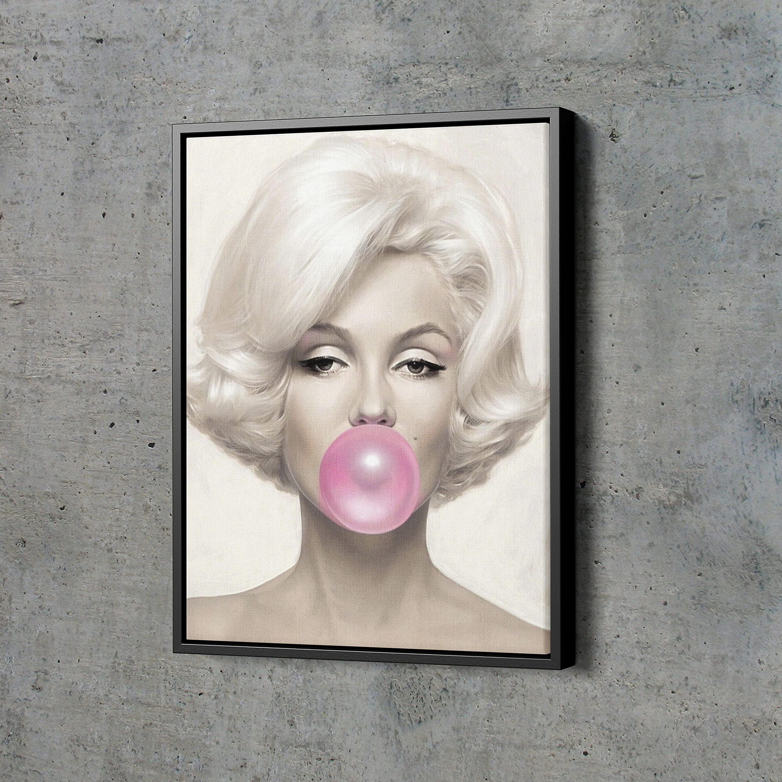 marilyn monroe hands 0043