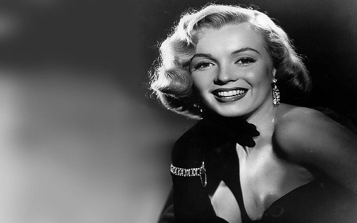 marilyn monroe window 0035