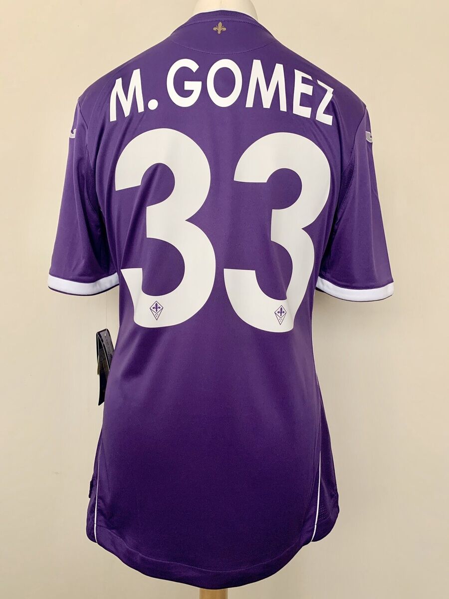 mario gomez number 0037