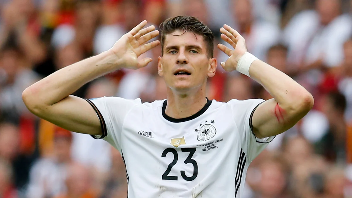 mario gomez number 0042