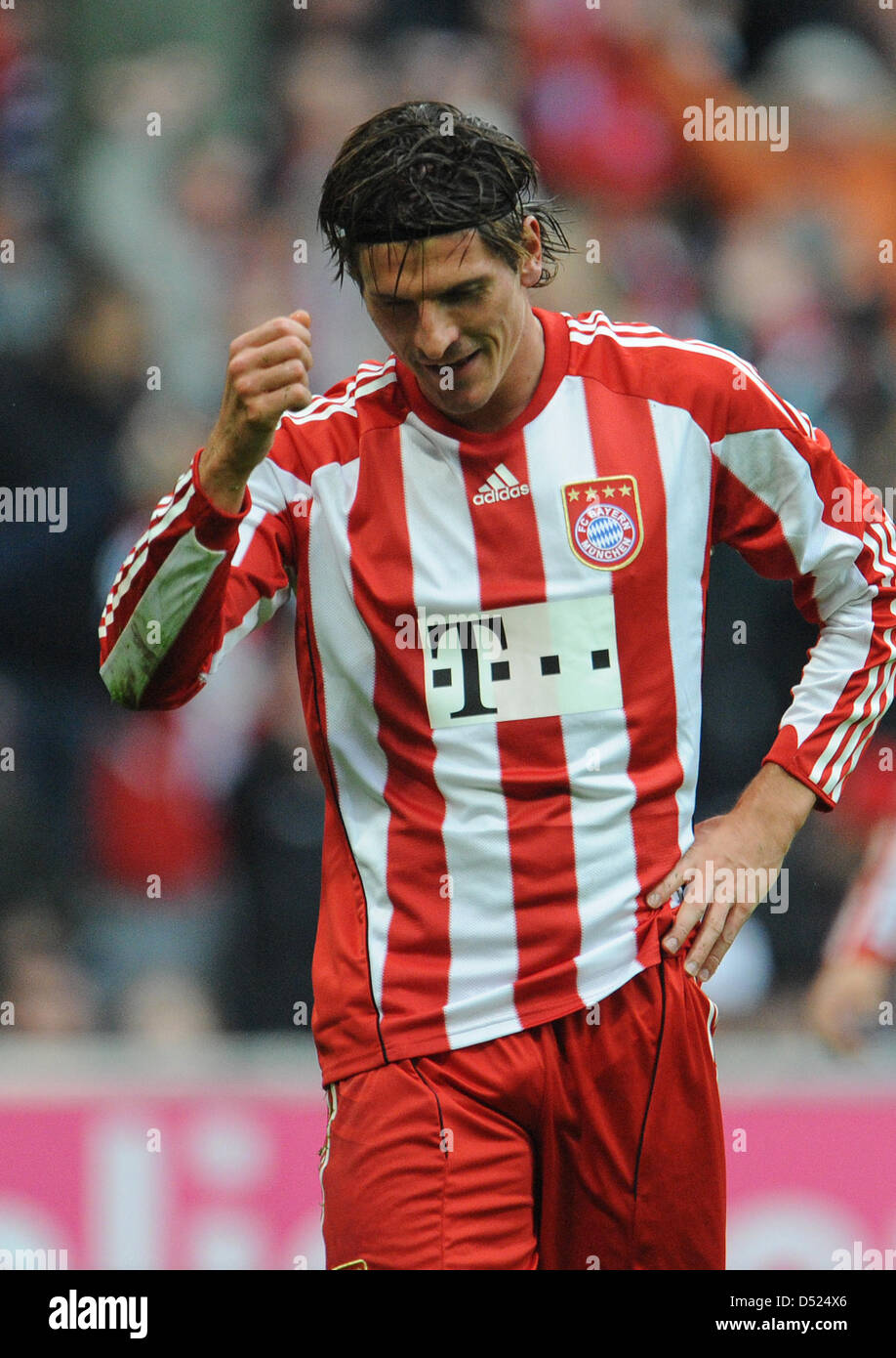 mario gomez number 0055