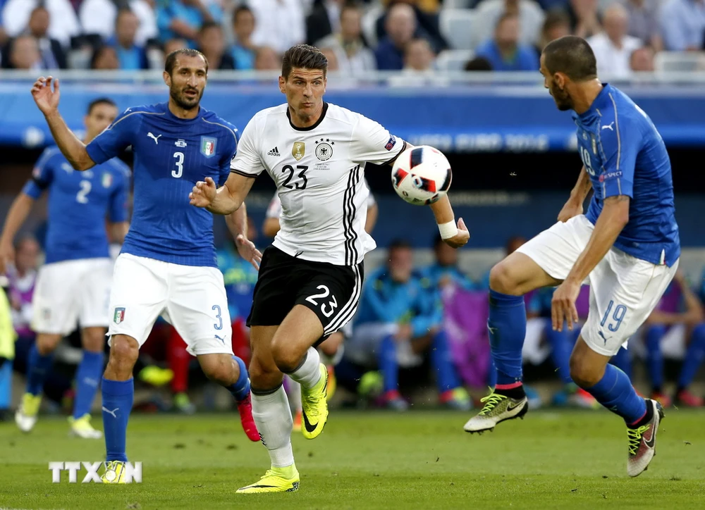 mario gomez number 0059