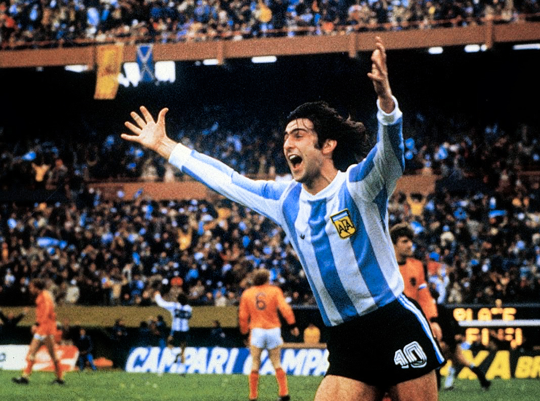 mario kempes now 0010