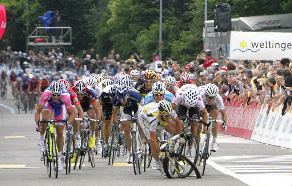 mark cavendish sprints 0012