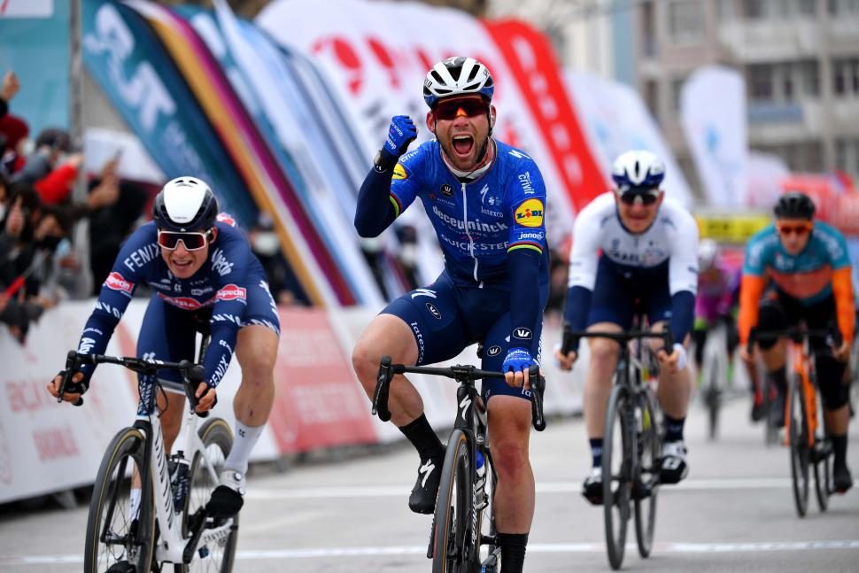 mark cavendish sprints 0022