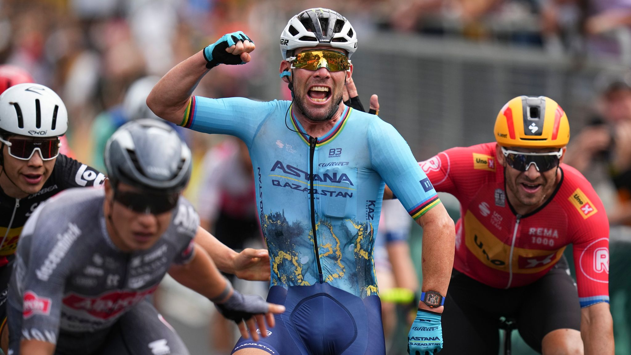 mark cavendish sprints 0042