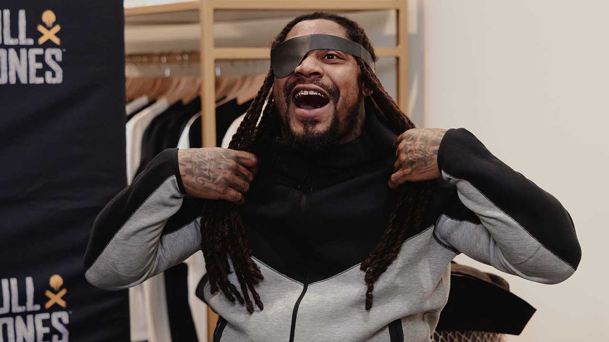 marshawn lynch images 0049