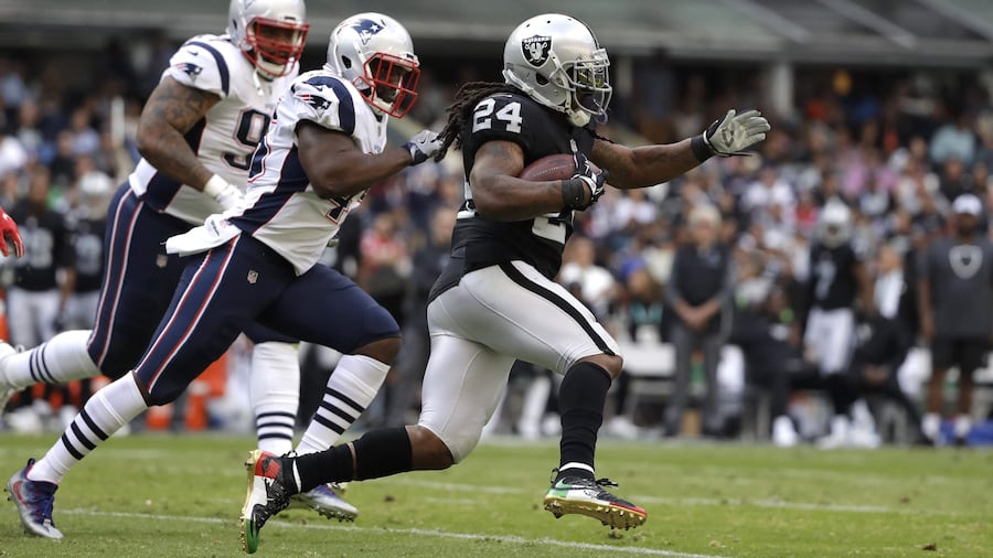 marshawn lynch saints 0048