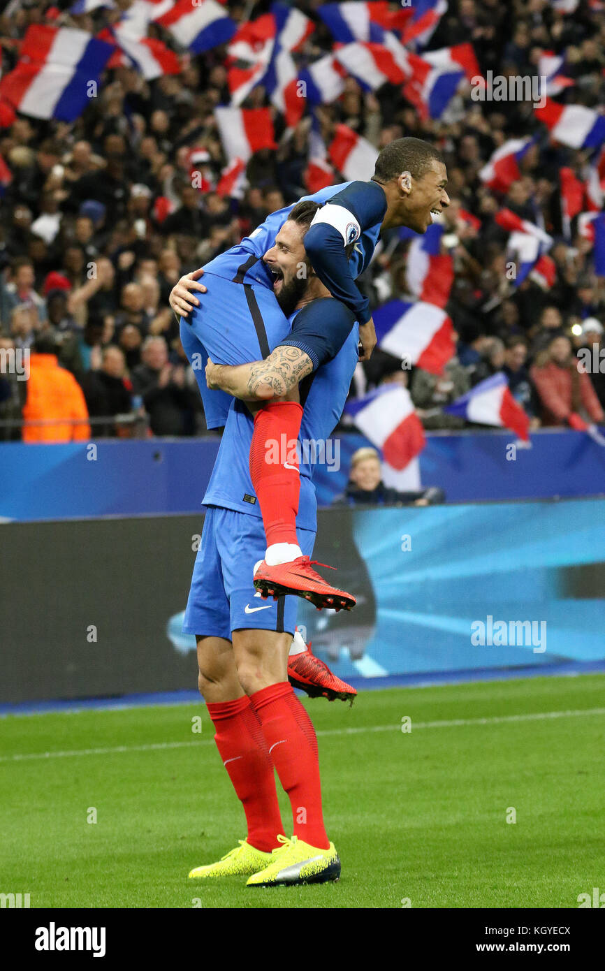 mbappe and giroud photo 0011