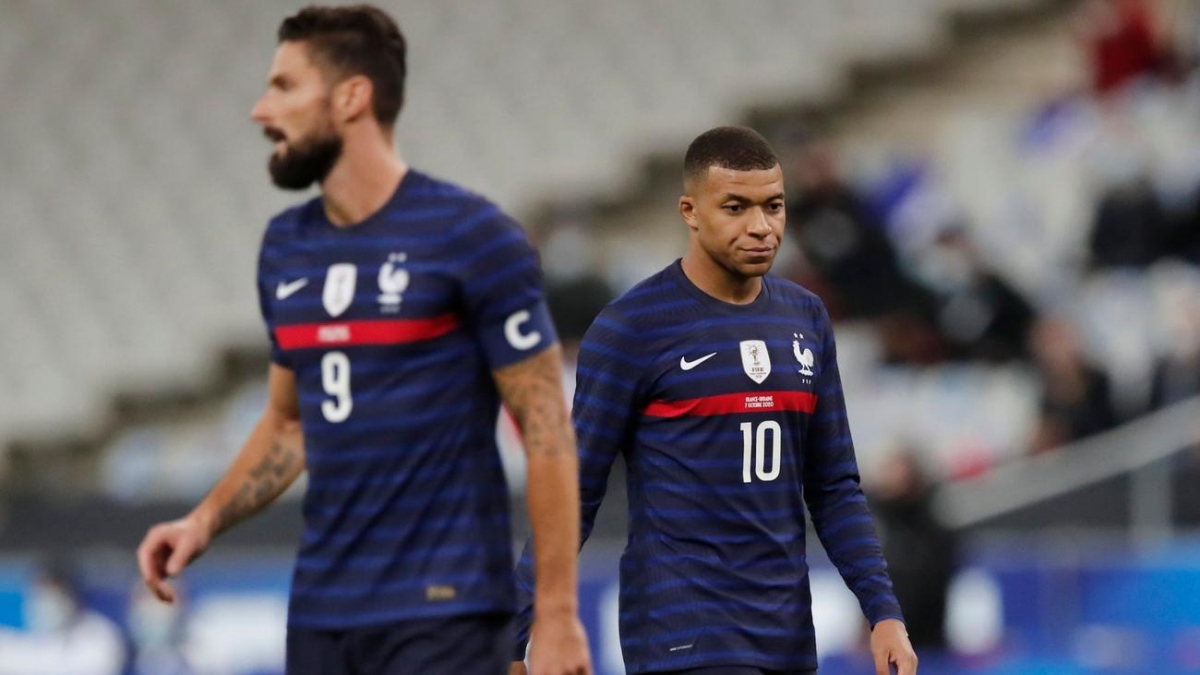 mbappe and giroud photo 0037