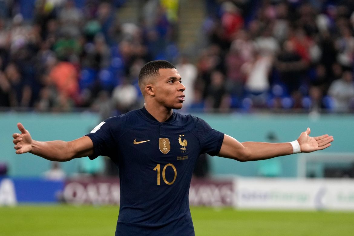 mbappe celebrating 0027