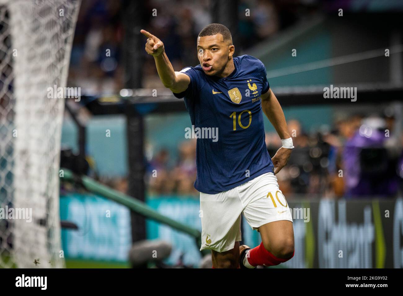 mbappe celebrating 0029