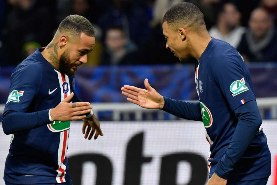 mbappe cold photos 0034