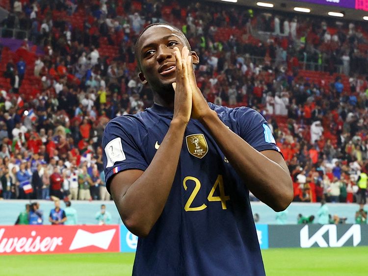 mbappe cold photos 0095