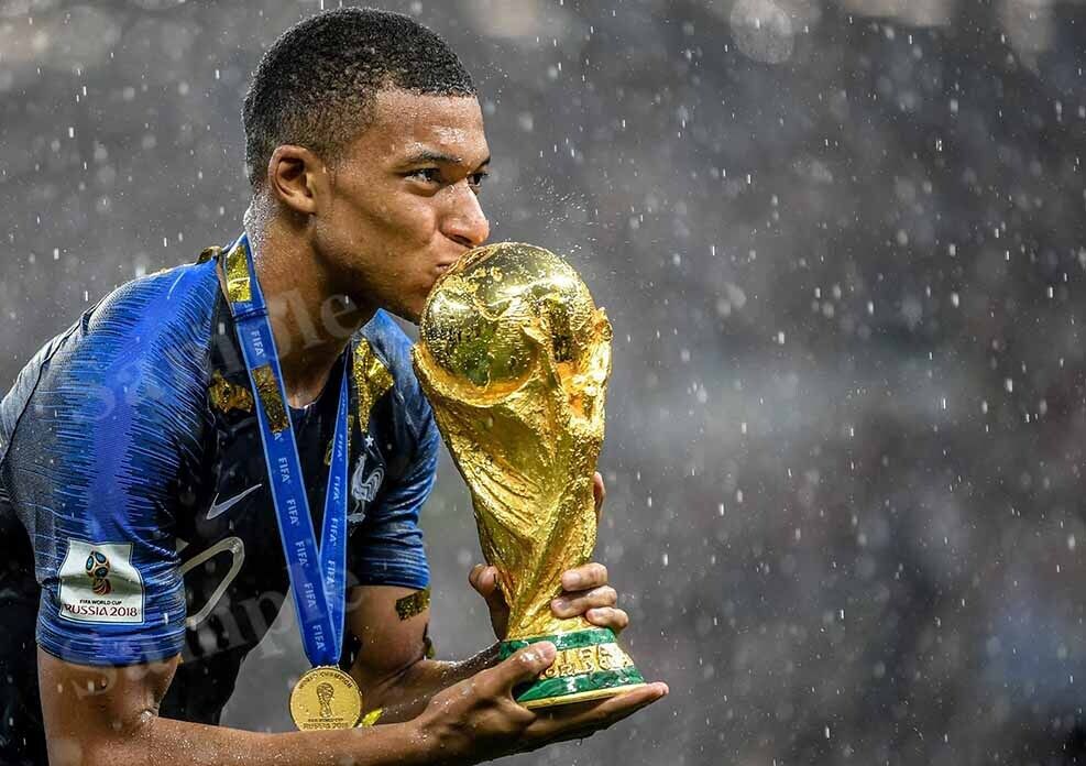 mbappe cool pics 0022